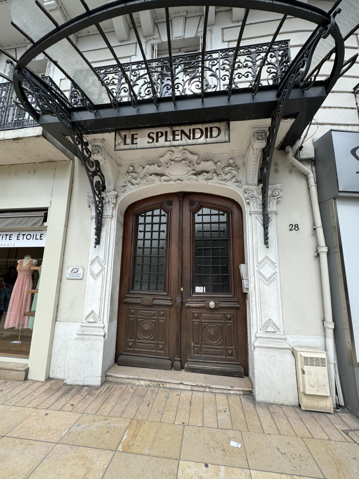 Petit Splendid - Ancien Palace, Balcon, Centre Vichy Exteriér fotografie